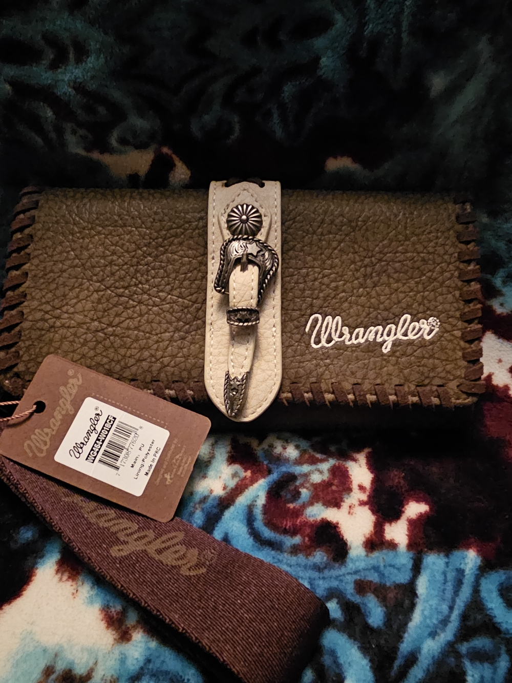 Wrangler Brown Leather Western Wallet Clutch - Brown with Cream Accent